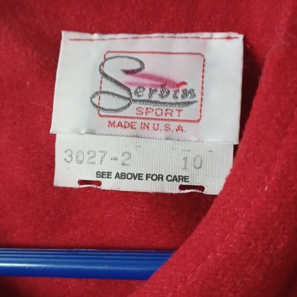 VTG 70s Red Velour Diamond Print Sweatshirt - Picture 5 of 7